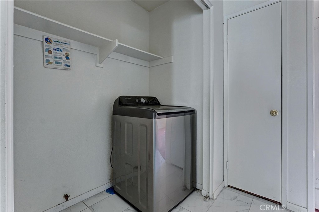 2812 Fairfield Avenue Property Photo 24