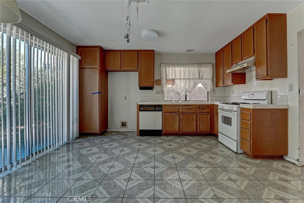 2812 Fairfield Avenue Property Photo 32