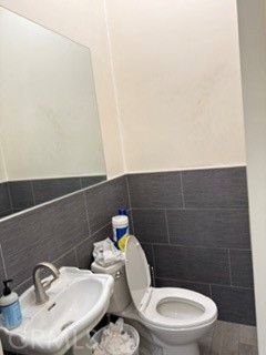 1610 W Magnolia Boulevard Property Photo 13
