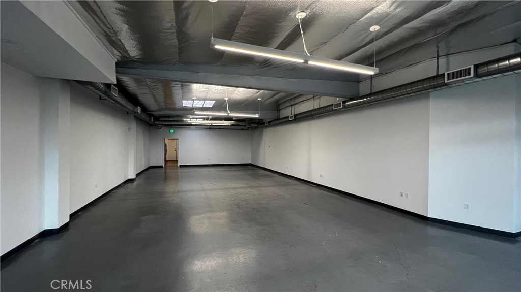 3505 W Beverly Boulevard Property Photo 5