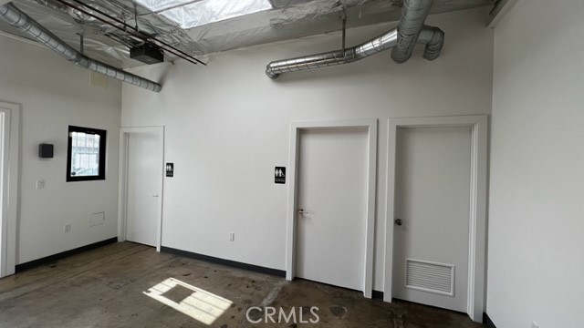3505 W Beverly Boulevard Property Photo 12