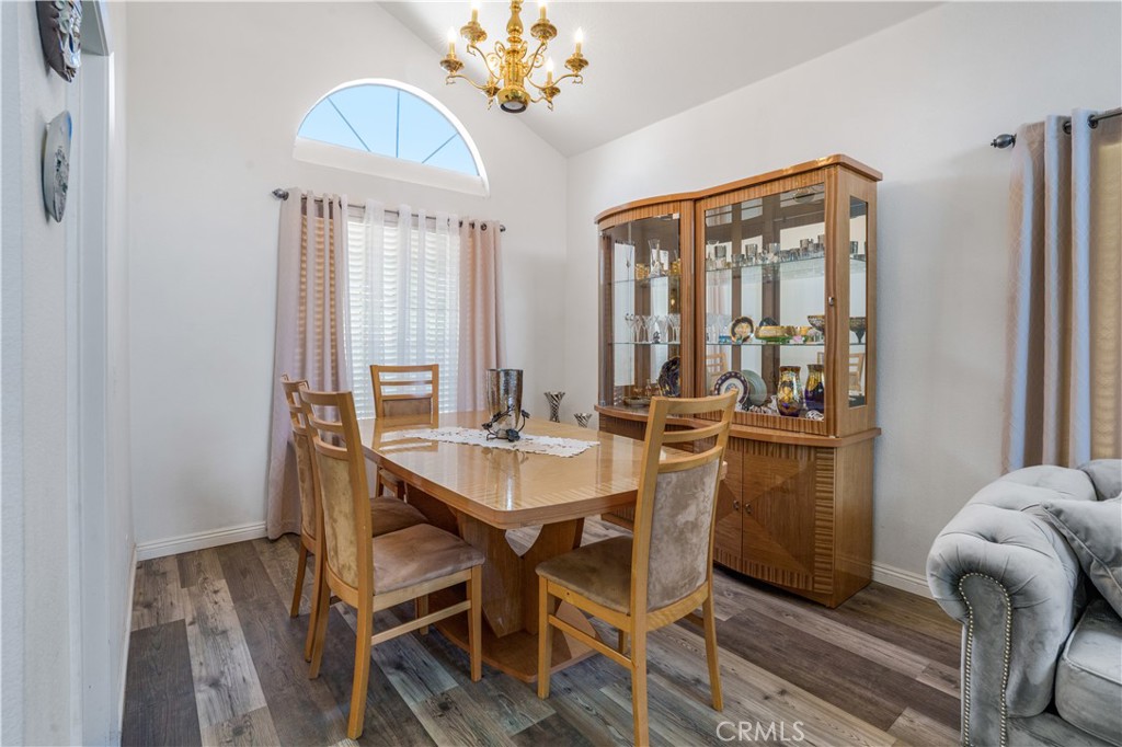 2102 Redrock Ct Property Photo 8