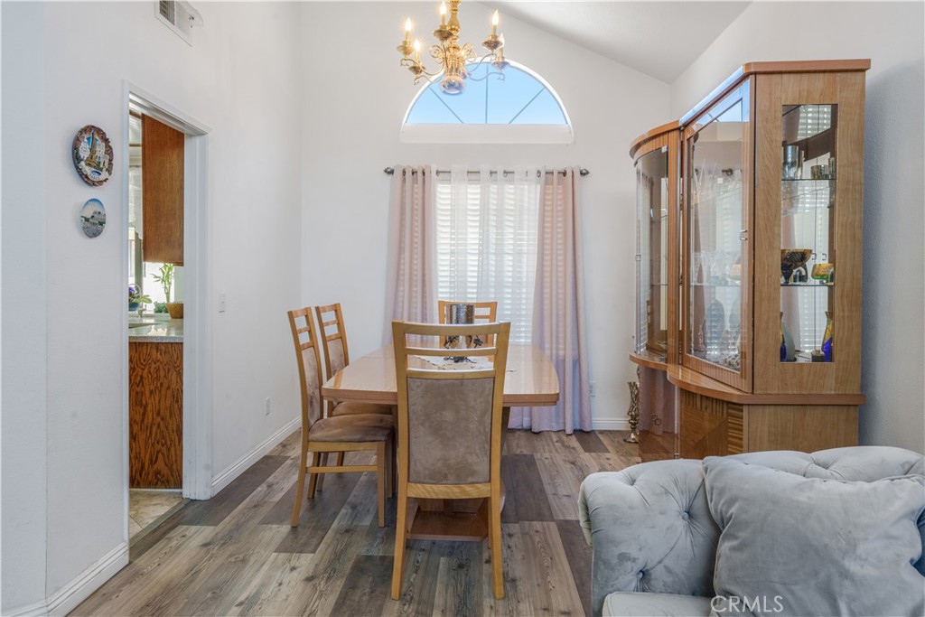 2102 Redrock Ct Property Photo 9