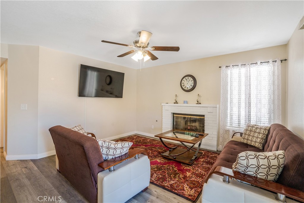2102 Redrock Ct Property Photo 16