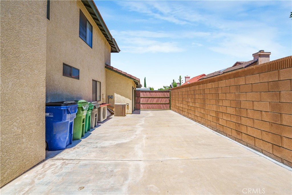 2102 Redrock Ct Property Photo 59
