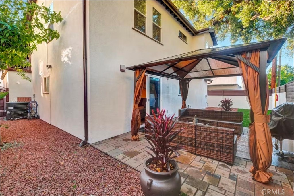 523 Fischer Street Property Photo 1