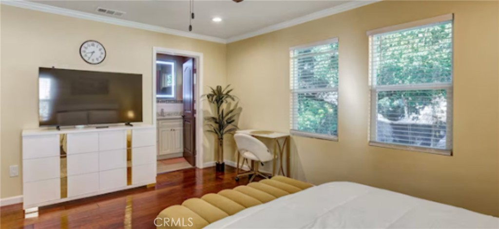 523 Fischer Street Property Photo 8