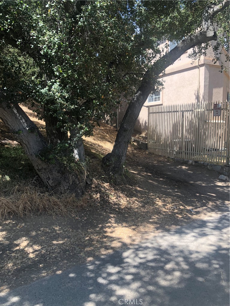 0 North Trail Property Photo 2