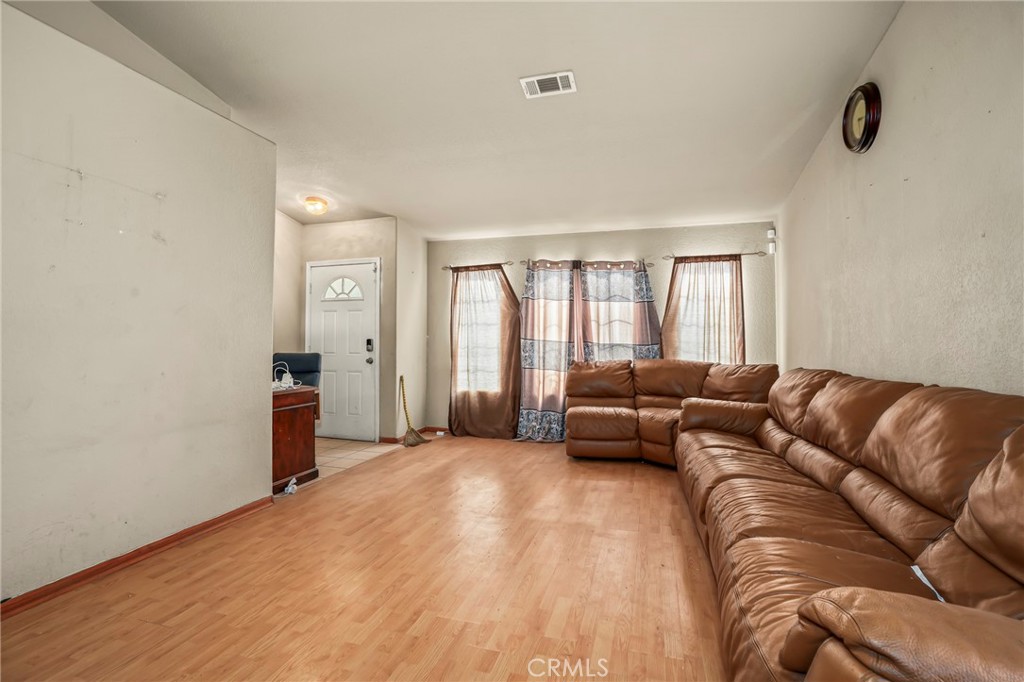 36838 Serendipity Avenue Property Photo 6