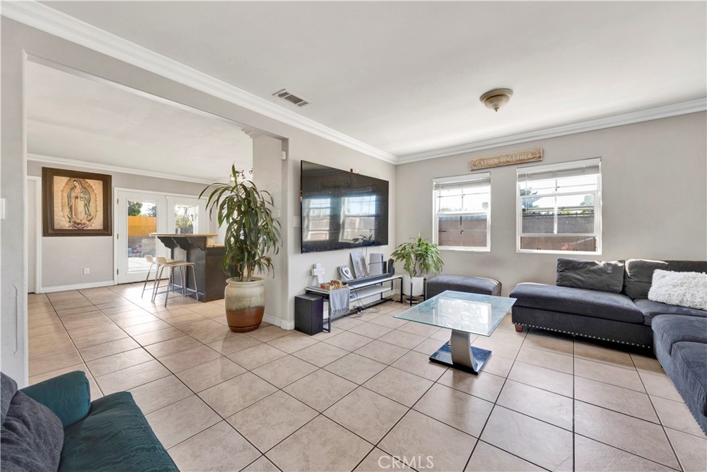 13286 Terra Bella Street Property Photo 2