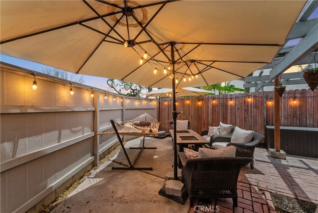 637 Holly Property Photo 42