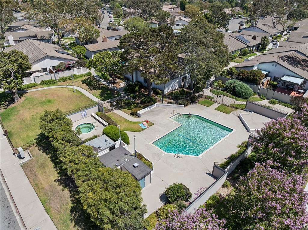 637 Holly Property Photo 49