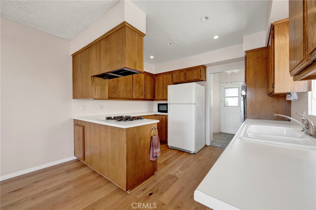 7217 Lonzo Property Photo 9