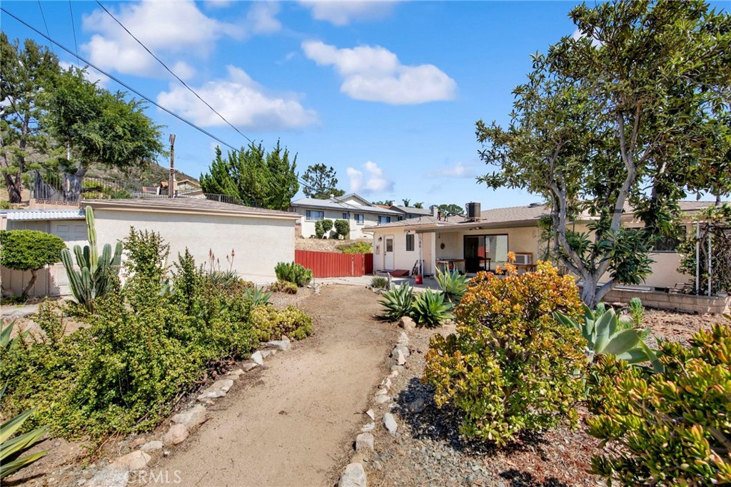 7217 Lonzo Property Photo 23
