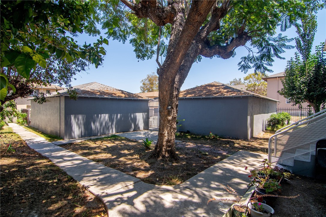 4030 Abourne Road A Property Photo 17