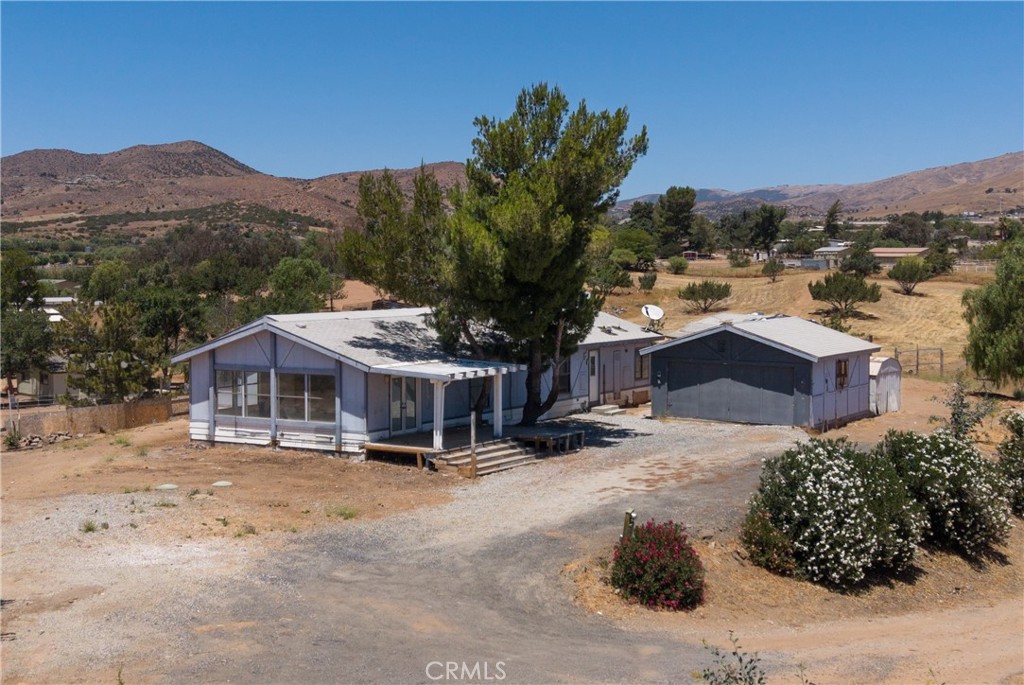 4114 Aliso Property Photo 1