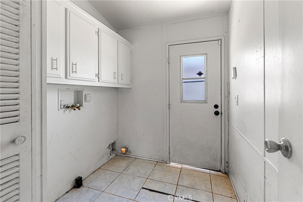 4114 Aliso Property Photo 28