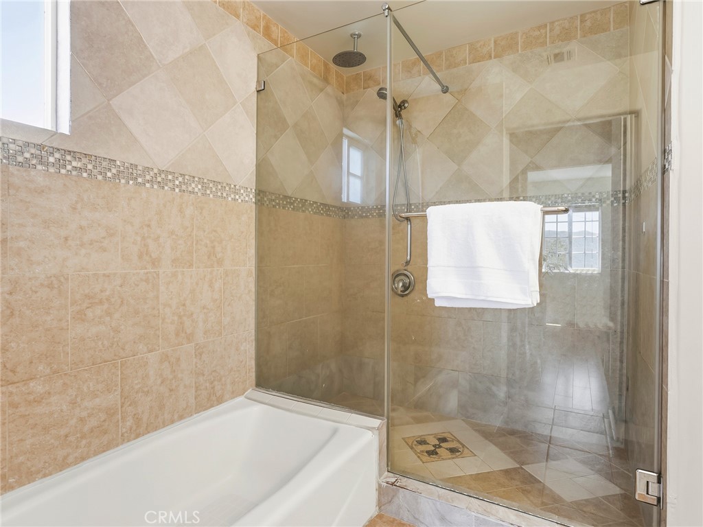 3305 Community Avenue Property Photo 33