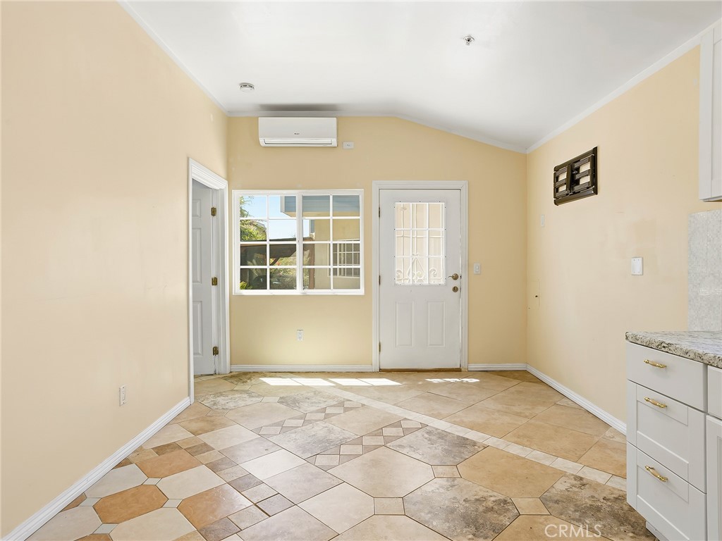 3305 Community Avenue Property Photo 44