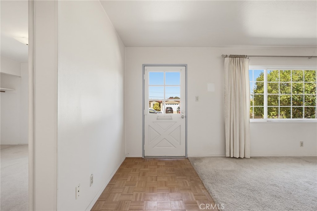 3138 S M Street Property Photo 4