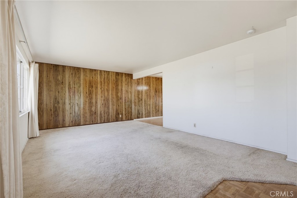 3138 S M Street Property Photo 5