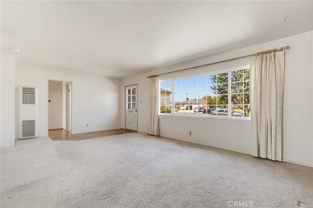 3138 S M Street Property Photo 7