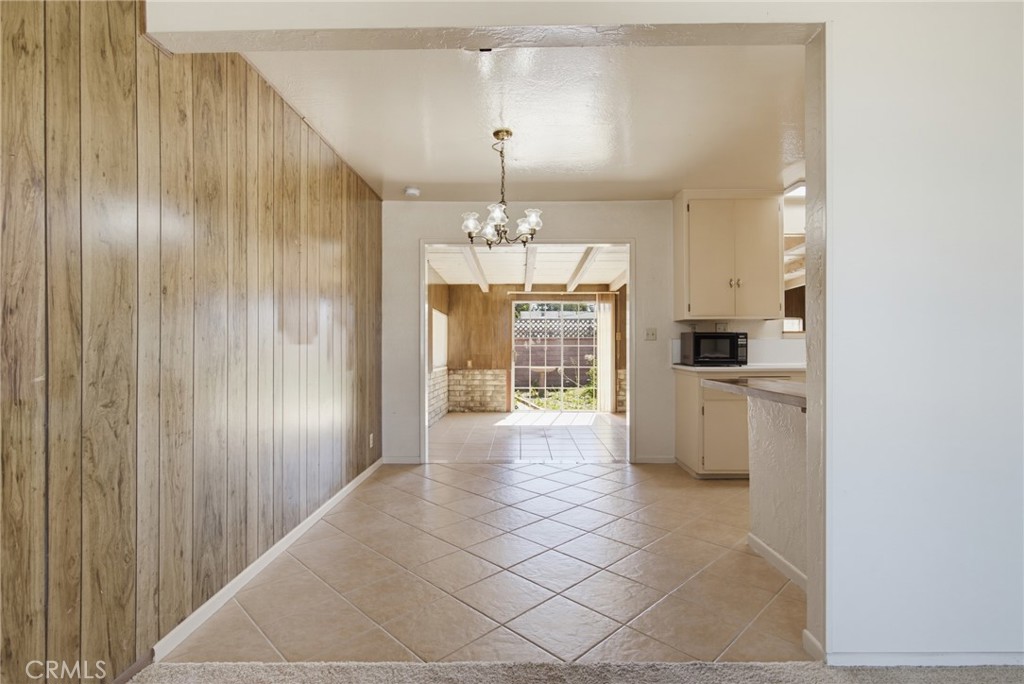 3138 S M Street Property Photo 10