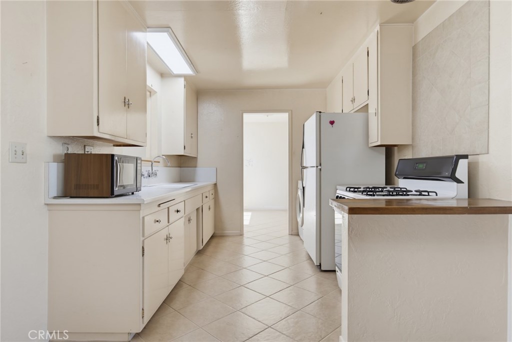 3138 S M Street Property Photo 11