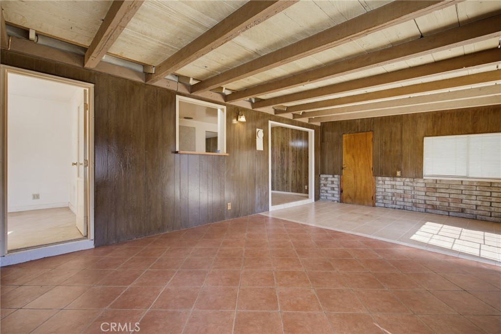 3138 S M Street Property Photo 18