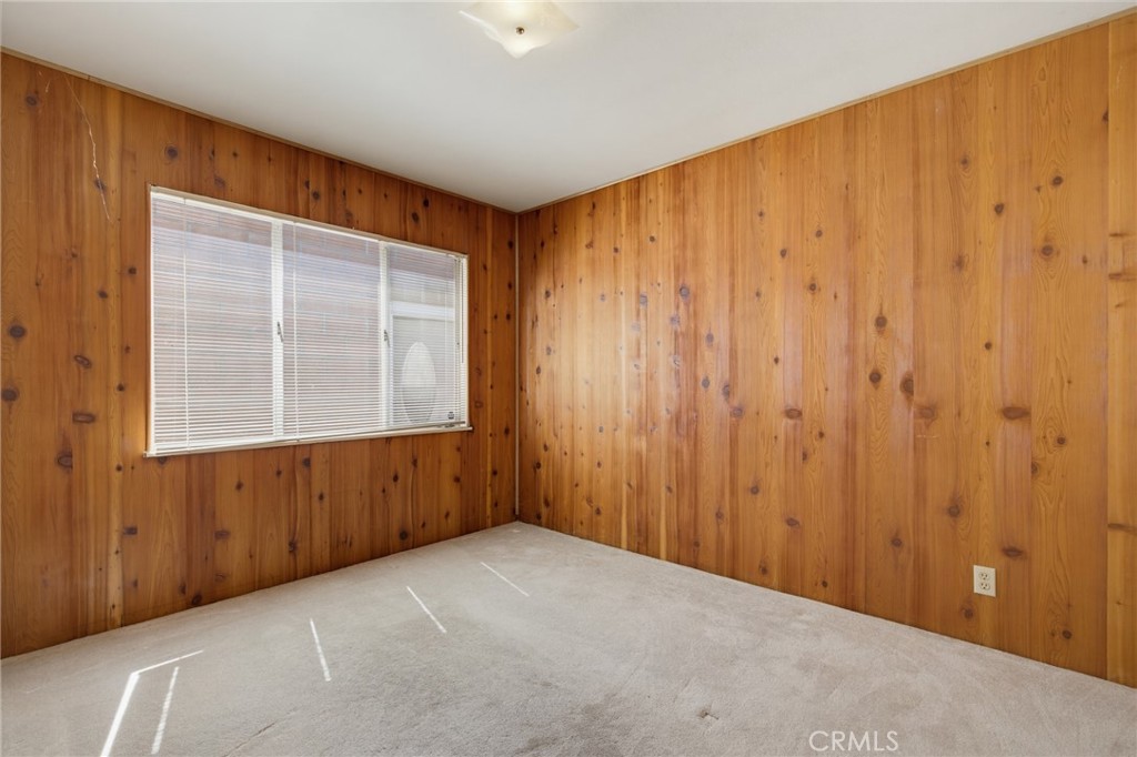 3138 S M Street Property Photo 26