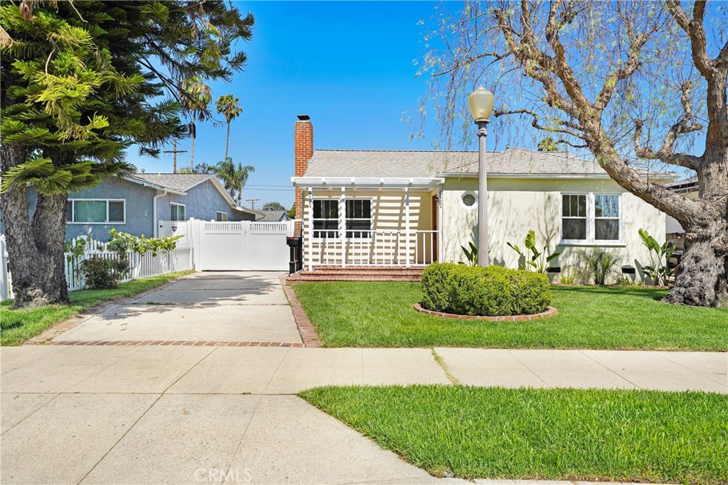6722 Katherine Ave Property Photo 1