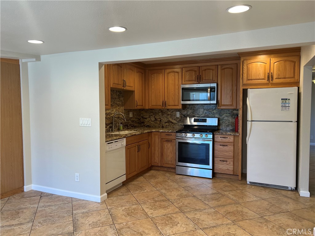 12752 Lemay Property Photo 12