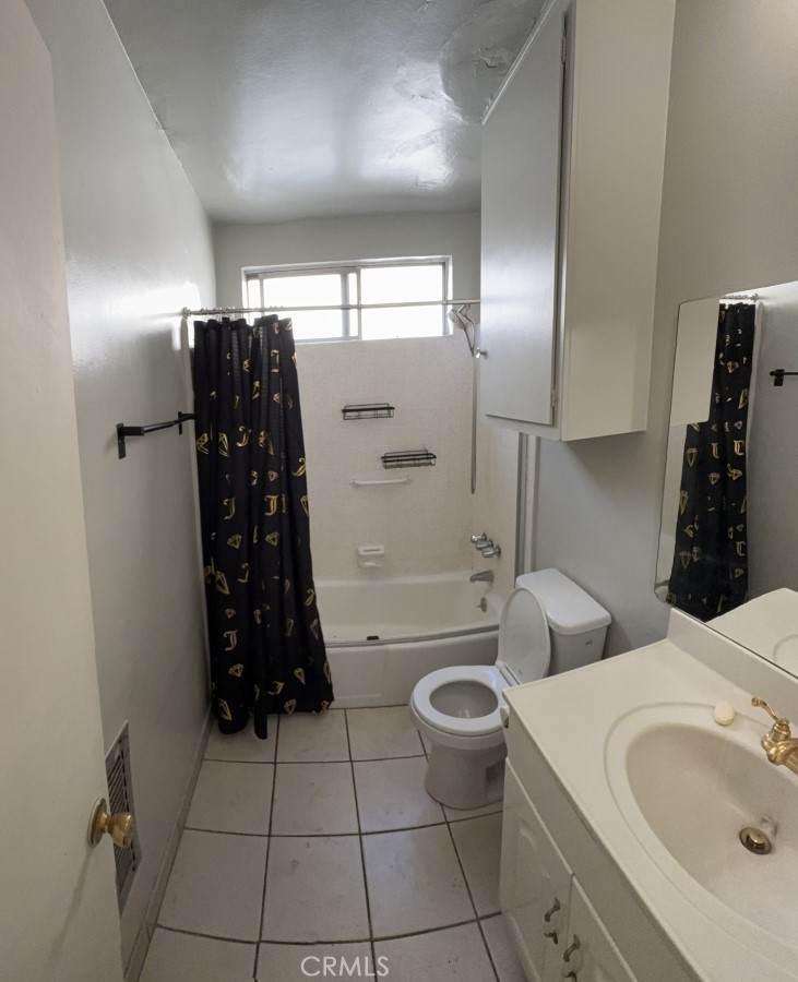 14218 Sylvan Property Photo 5