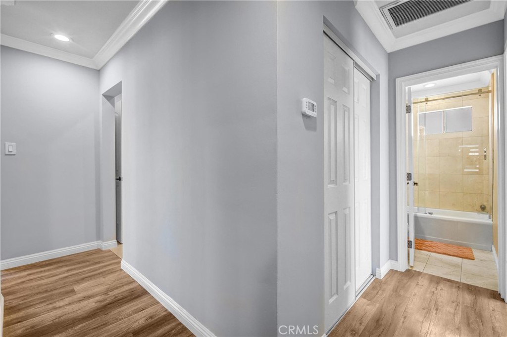 8139 Jellico Avenue Property Photo 10