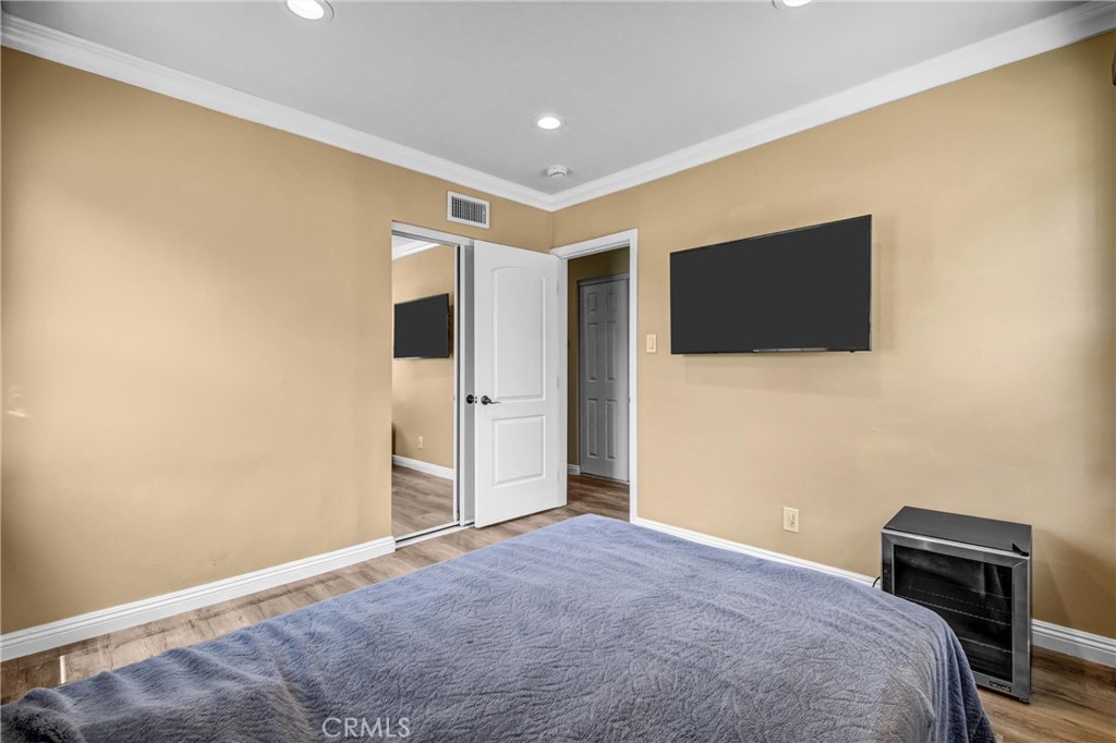 8139 Jellico Avenue Property Photo 13
