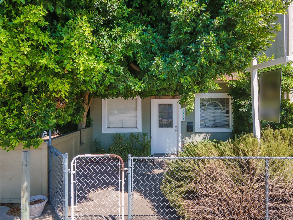 1817 W Burbank Boulevard Property Photo 41