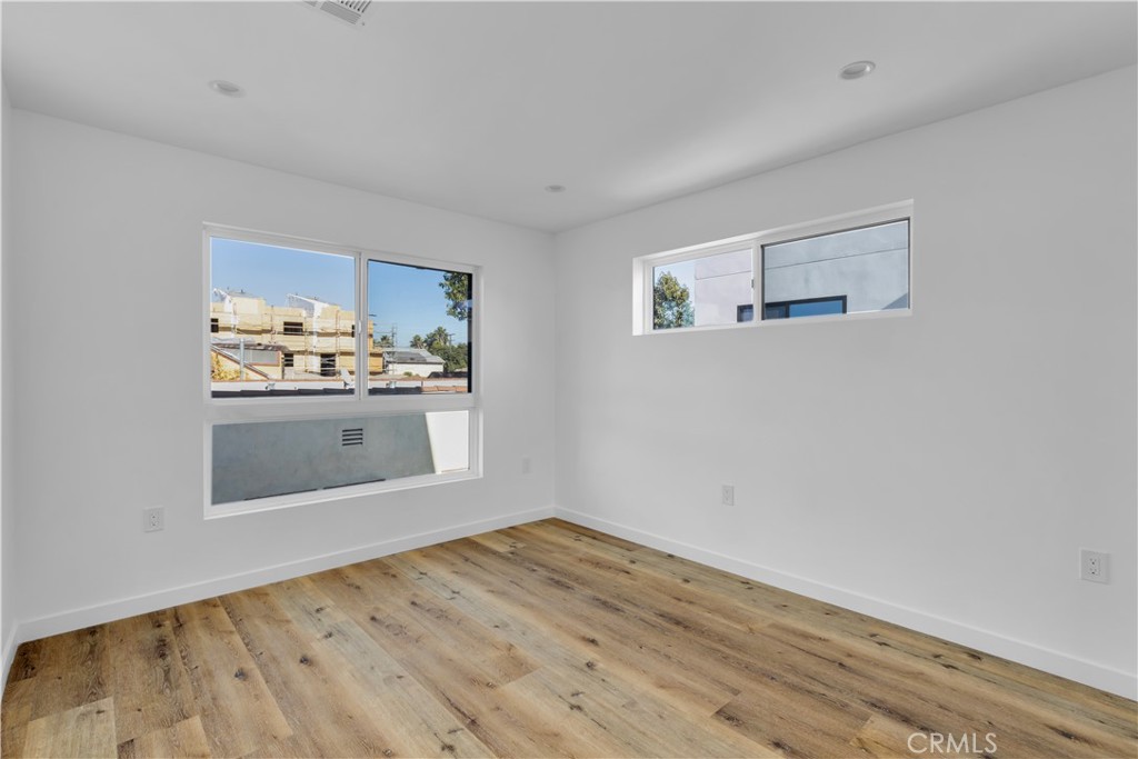 1736 Carmona Avenue Property Photo 17