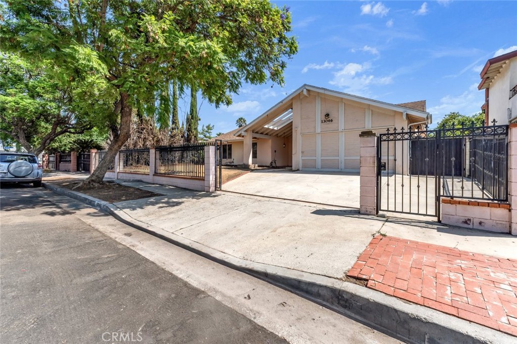 13046 Ebell Street Property Photo 5