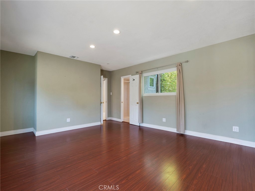 1414 Thompson Property Photo 11
