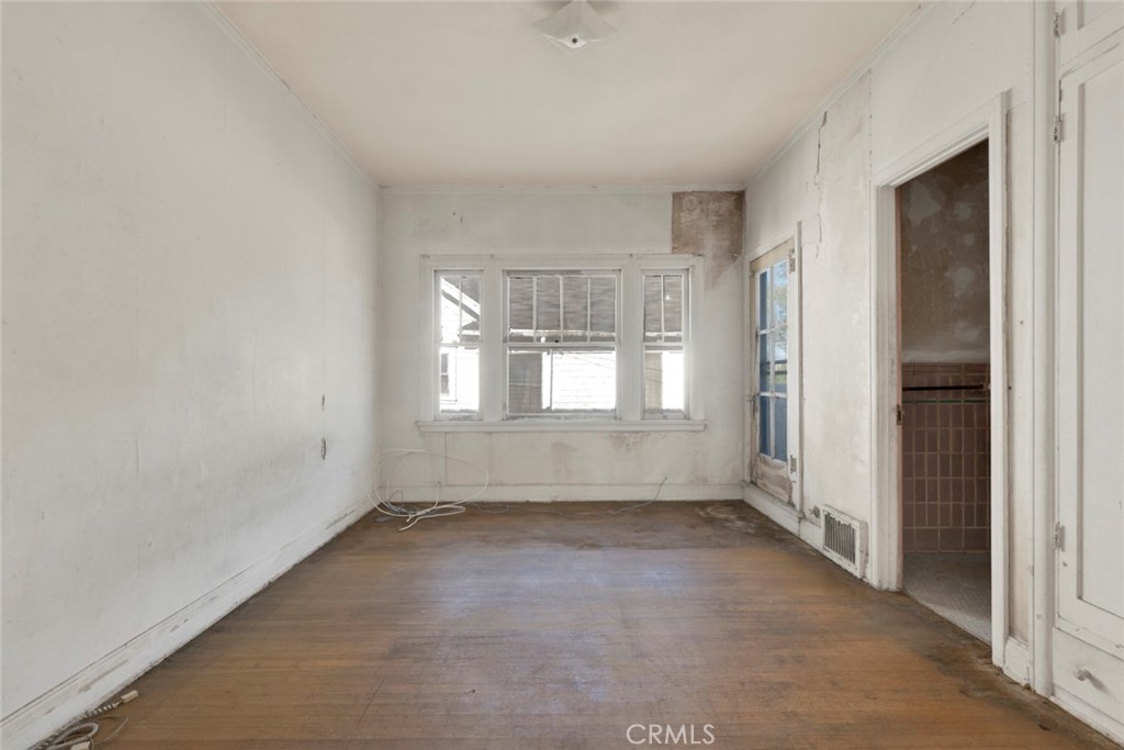 1224 S Wilton Place Property Photo 30