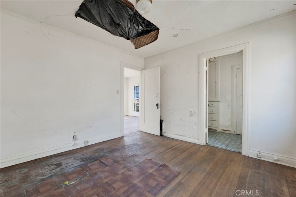1224 S Wilton Place Property Photo 55