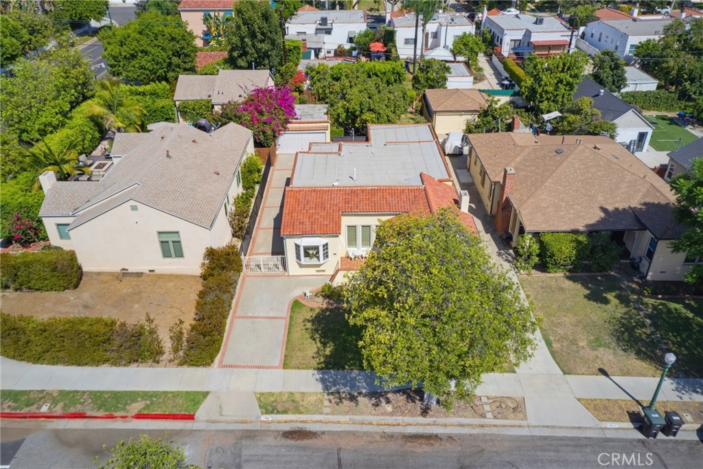 1156 N Isabel Property Photo 48