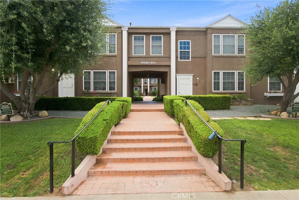 15034 Dickens Street 4 Property Photo 1
