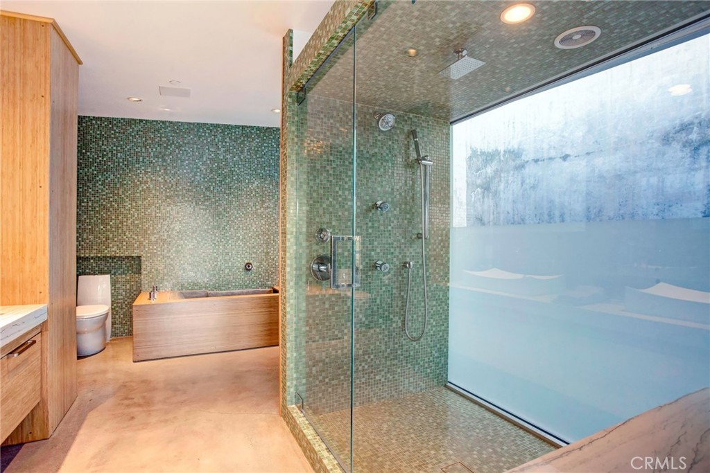 2917 Durand Drive Property Photo 31