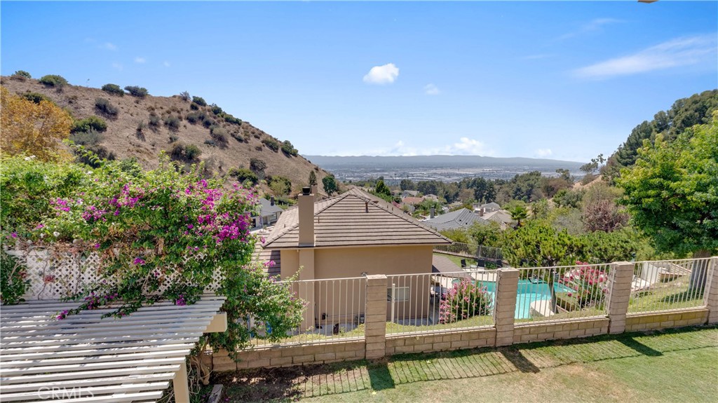 3380 N Lamer Street Property Photo 6