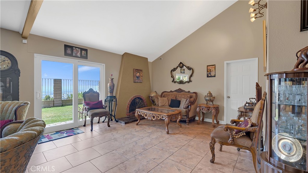 3380 N Lamer Street Property Photo 14