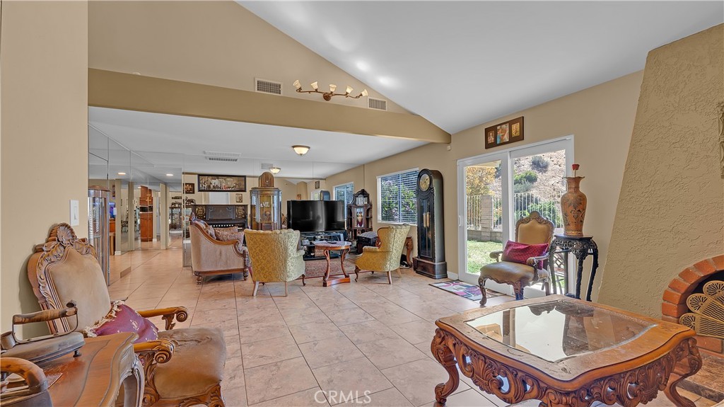 3380 N Lamer Street Property Photo 20