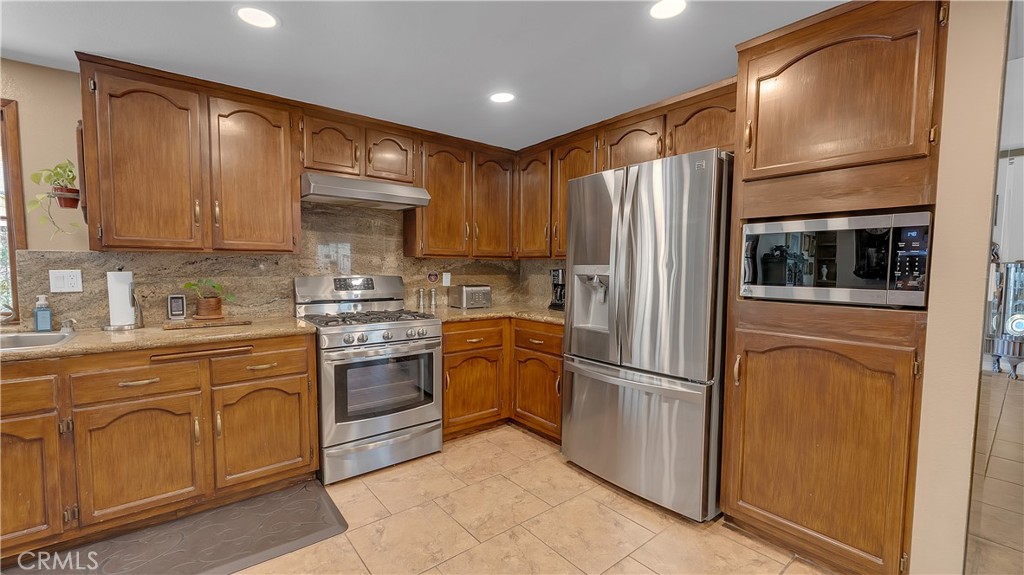 3380 N Lamer Street Property Photo 29