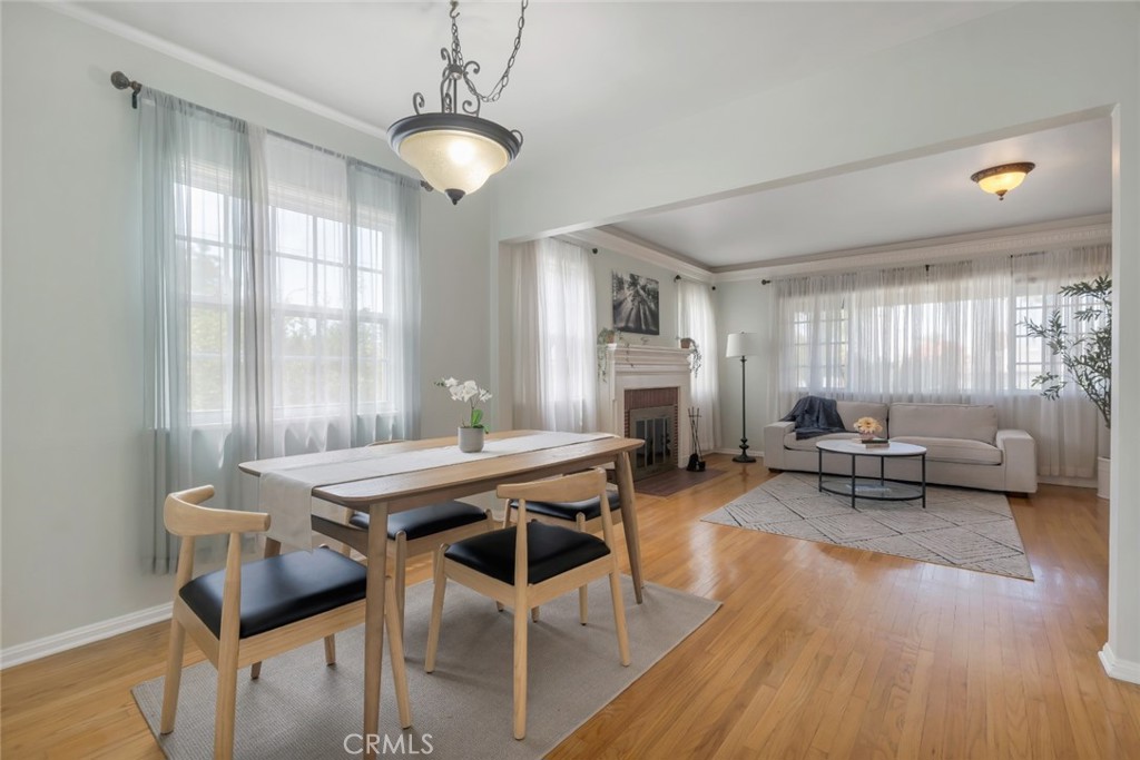 400 University Avenue Property Photo 13