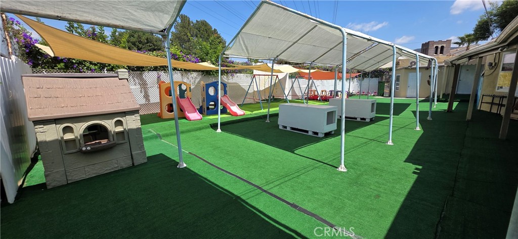 3711 W Clark Property Photo 8
